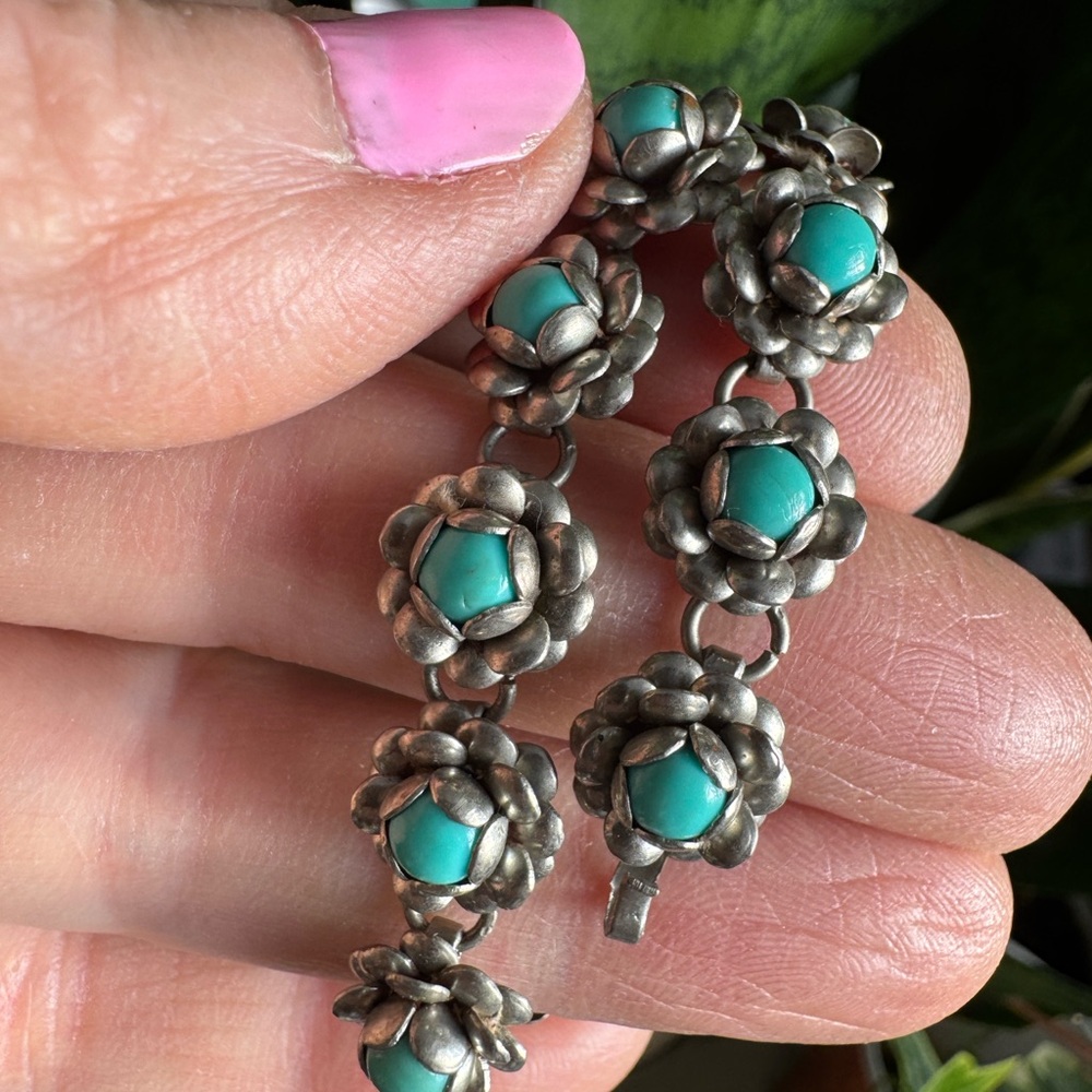 Sterling Turquoise Flower Bracelet - Picture 5 of 6